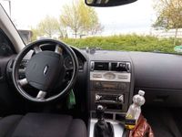 gebraucht Ford Mondeo 1,8 92 kW Ambiente Ambiente