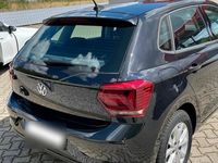 Gebraucht VW Polo Highline 95 PS (69 kW) 2018 Schwarz Kleinwagen