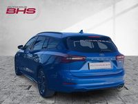 Gebraucht Ford Focus ST-Line X 155 PS (114 kW) 2024 Dynamicblau (blau) Kombi