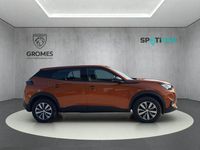 Gebraucht Peugeot e-2008 Active 100 kW (136 PS) 2022 Orange SUV