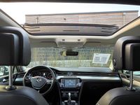 Gebraucht VW Passat Highline 150 PS (110 kW) 2016 Weiß Kombi