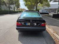 Gebraucht Mercedes 230 132 PS (97 kW) 1988 Schwarz Coupé