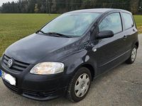 Gebraucht VW Fox 60 PS (44 kW) 2011 Schwarz Kleinwagen