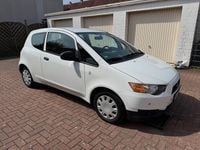 Gebraucht Mitsubishi Colt 75 PS (55 kW) 2013 Weiß Kleinwagen
