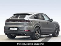 Gebraucht Porsche Cayenne 470 PS (345 kW) 2024 Grau SUV