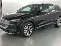 Gebraucht Audi Q4 e-tron S-Line 125 kW (170 PS) 2023 Schwarz SUV
