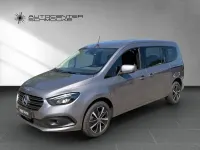 Gebraucht Mercedes T180 Progressive 131 PS (96 kW) 2025 Chromitgrau Van / Kleinbus
