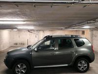 Gebraucht Dacia Duster 106 PS (77 kW) 2015 Grün SUV