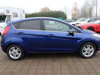 Gebraucht Ford Fiesta Titanium 125 PS (91 kW) 2016 Blau Limousine