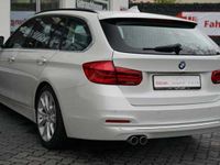 gebraucht BMW 320 3er Reihe dA xDrive Luxury Line 2-Zonen-Klima Navi Sitzheizung
