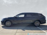 Gebraucht VW Passat Elegance 177 PS (130 kW) 2024 Grenadillschwarz metallic Kombi