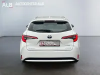 Gebraucht Toyota Corolla 98 PS (72 kW) 2021 Weiß Limousine