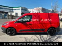 Gebraucht Ford Transit Connect 101 PS (74 kW) 2017 Racerot Van / Kleinbus