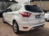 Gebraucht Ford Kuga Vignale 179 PS (131 kW) 2019 Weiß SUV