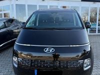 Gebraucht Hyundai Staria Prime 177 PS (130 kW) 2023 Abyss black / mic Van / Kleinbus