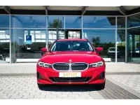 Gebraucht BMW 318 150 PS (110 kW) 2023 Rot Kombi