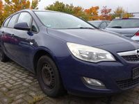 Gebraucht Opel Astra Selection 110 PS (80 kW) 2011 Blau Kombi