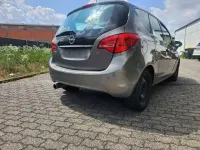 Gebraucht Opel Meriva Innovation 110 PS (80 kW) 2011 Braun Van / Kleinbus