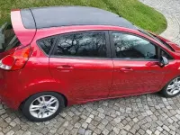 Gebraucht Ford Fiesta Trend 101 PS (74 kW) 2016 Rot Kleinwagen