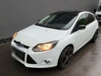 Gebraucht Ford Focus Titanium 182 PS (133 kW) 2014 Weiß Limousine