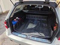 Gebraucht Mercedes E250 Elegance 204 PS (150 kW) 2010 Weiß Kombi