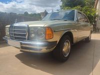Gebraucht Mercedes 300 88 PS (64 kW) 1981 Grün Limousine