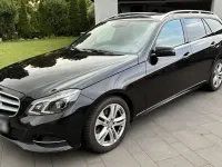 Gebraucht Mercedes E220 170 PS (125 kW) 2016 Schwarz Limousine