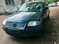 Gebraucht VW Passat 101 PS (74 kW) 2005 Blau Kombi
