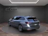 Gebraucht Skoda Superb Selection 150 PS (110 kW) 2025 Grau Kombi