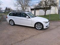 Gebraucht BMW 316 116 PS (85 kW) 2011 Weiß Kombi