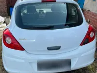 Gebraucht Opel Corsa 60 PS (44 kW) 2009 Weiß Kleinwagen