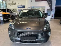 Gebraucht Ford Kuga Titanium 224 PS (164 kW) 2023 Grau SUV