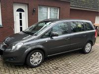Gebraucht Opel Zafira 125 PS (91 kW) 2011 Grau Van / Kleinbus