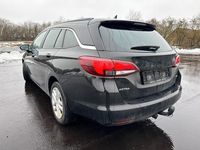 Gebraucht Opel Astra 136 PS (100 kW) 2019 Schwarz Kombi