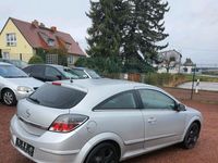 gebraucht Opel Astra GTC 1.8 Klima PDC LM SH Tempomat HU+8+2024