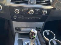 Gebraucht BMW 520 177 PS (130 kW) 2009 Grau Limousine