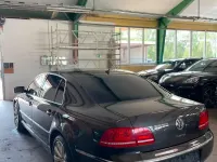 Gebraucht VW Phaeton 240 PS (176 kW) 2013 Braun Limousine