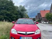 Gebraucht Opel Tigra 125 PS (91 kW) 2009 Rot Cabrio