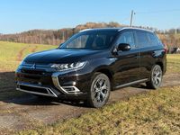 Gebraucht Mitsubishi Outlander P-HEV Plus 224 PS (164 kW) 2020 Schwarz SUV