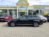 Gebraucht VW Passat Business 150 PS (110 kW) 2023 Schwarz Kombi