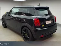 Second-hand Mini Cooper SE 135 kW (184 CP) 2023 Negru Hatchback