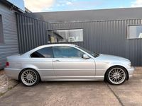 Gebraucht BMW 325 192 PS (141 kW) 2003 Silber Coupé