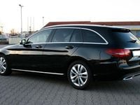 Gebraucht Mercedes C200 150 PS (110 kW) 2018 Schwarz Kombi