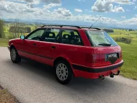 Używany Audi 80 116 KM (85 kW) 1994 Czerwony Kombi