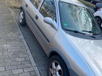 Gebraucht Opel Corsa 65 PS (47 kW) 2000 Silber Kleinwagen