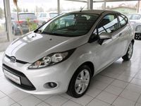 Gebraucht Ford Fiesta Trend 97 PS (71 kW) 2011 Silber Kleinwagen
