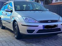 Gebraucht Ford Focus 115 PS (84 kW) 2003 Silber Limousine