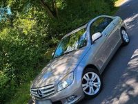 Gebraucht Mercedes C230 204 PS (150 kW) 2007 Gold Limousine