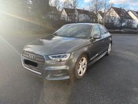Gebraucht Audi A3 S-Line 150 PS (110 kW) 2018 Grau Limousine
