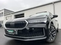 Gebraucht Skoda Superb Selection 150 PS (110 kW) 2025 Ebony schwarz Kombi